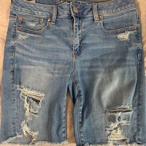 Bran new with tags shorts American eagle size 8